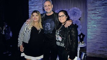 Morena Rial junto a su