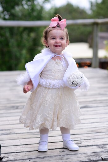 Adorable lució Moorea en la