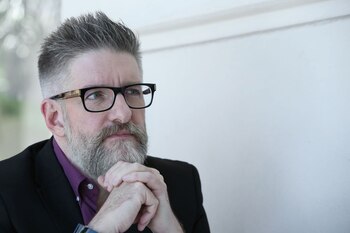 “Cristina está muy bien para tener 63 años, pero me pareció overproduced, con un look excesivo”. Foto Maxi Didari/ Para Ti