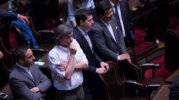 Juan Cabandié, Máximo Kirchner, Andrés “Cuervo” Larroque y Fernando Espinoza, del FpV (Adrián Escandar)