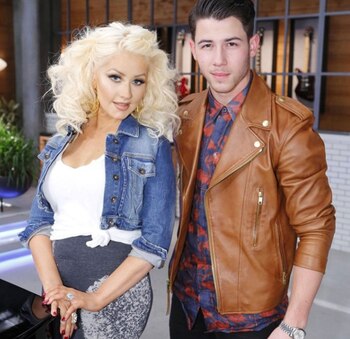 Con Nick Jonas en marzo