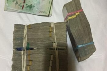 Dinero incautado en la fiesta