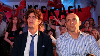 Martín Lousteau junto al titular