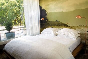 Las gigantografías decorativas son vinilos