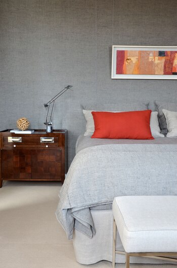 Dormitorio entelado en lino.