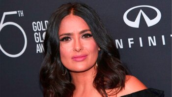 Salma mostró orgullosa su rostro sin maquillaje (AFP)