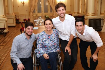 Los ganadores del concurso presenciaron