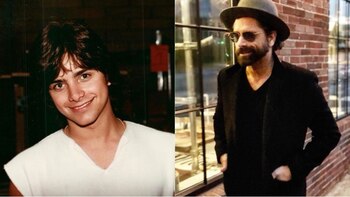 John Stamos como luce en