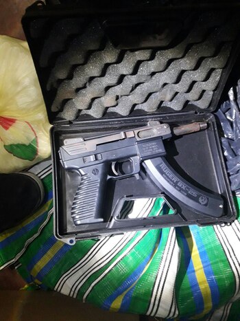 Droga y armas incautadas ayer