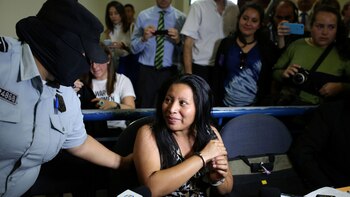 Teodora Vásquez durante su juicio