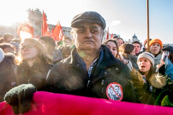 Cientos de personas manifestaron en