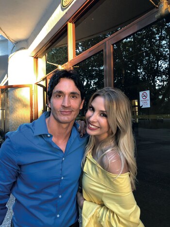 Con Sebastían Estevanez, su compañero