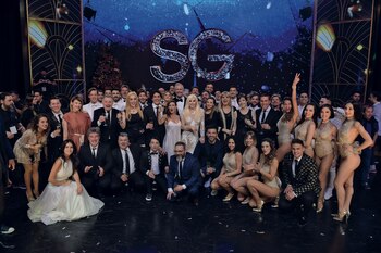 Las figuras de Telefé la acompañaron en una noche única. Foto: Diego Soldini y prensa Telefe.