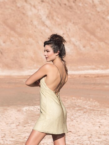 Vestido de lúrex con breteles