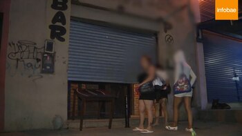 La entrada del “Bar y