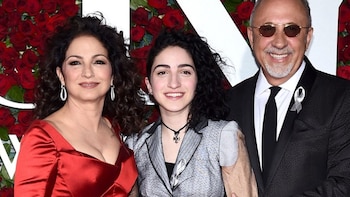 Gloria, Emily y Emilio Estefan.