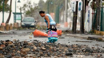 El huracán María dejó destrozos