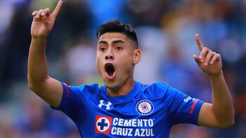 Felipe Mora, en el radar