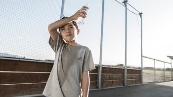 Los niños y los adultos