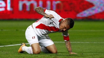 Paolo Guerrero sigue suspendido por la