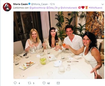 Moria celebró con amigos en Punta del Este