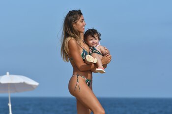 Floppy Tesouro y su hija,