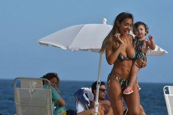 La pequeña Moorea tiene un