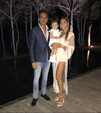 La familia celebró la llegada