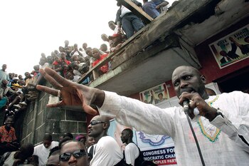 En 2005 se postulo por primera vez como candidato a presidente de su país. FOTO AFP / OLIVIER LABAN-MATTEI