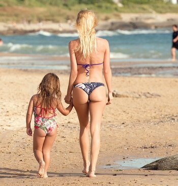 Con su hija Sienna con