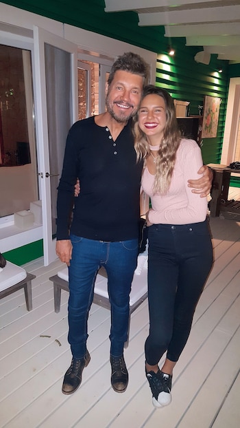 Junto a Juanita, cada día más linda y con un look renovado.