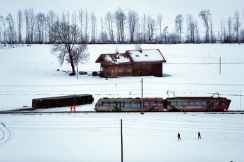 Un tren del Montreux Oberland