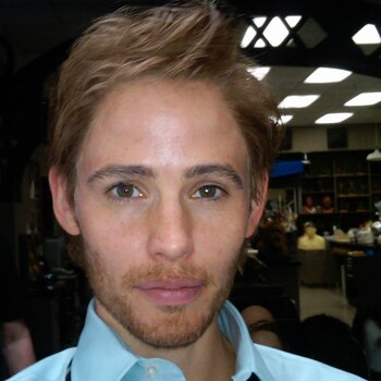 Jennifer lookeada como un hombre