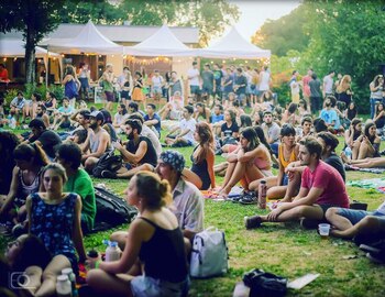 Música, playa y juventud en