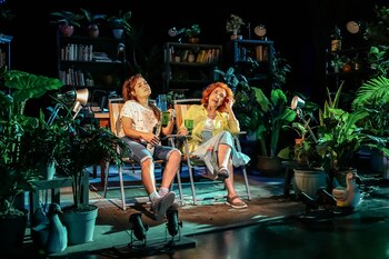 Con la actuación especial de