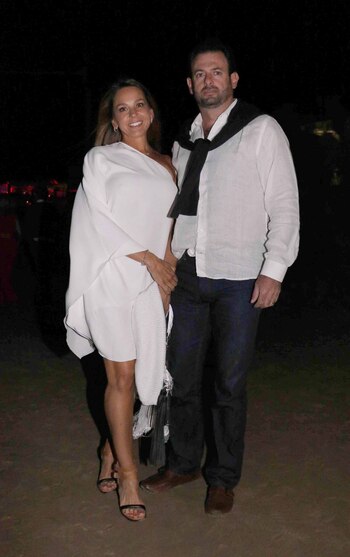 José Urtubey, con sweater negro