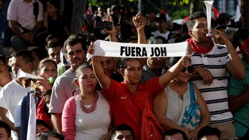 Miles de personas marcharon en