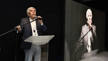 Hugo Moyano (Adrián Escandar)