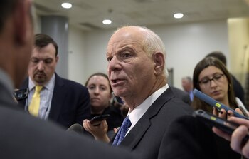El senador Ben Cardin denunció la “inacción” de Donald Trump (AP)