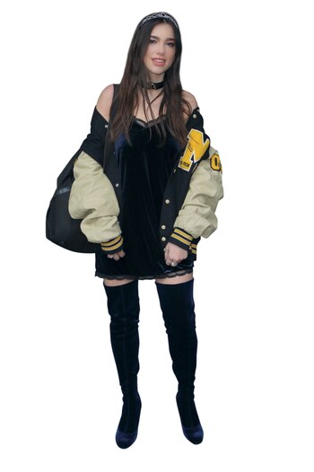 Dua Lipa llama la atención