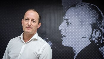 Martín Insaurralde trabaja en el