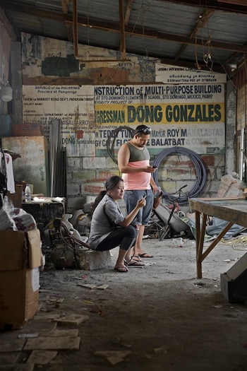 Rachid y una colega en