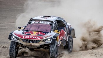 Sebastian Loeb abandonó en la
