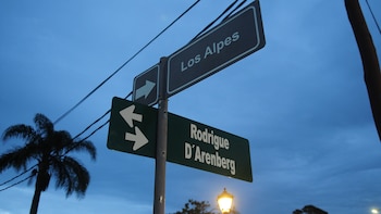 El cartel de la calle