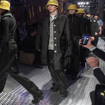 Sombreros, neoprene, hasta guantes