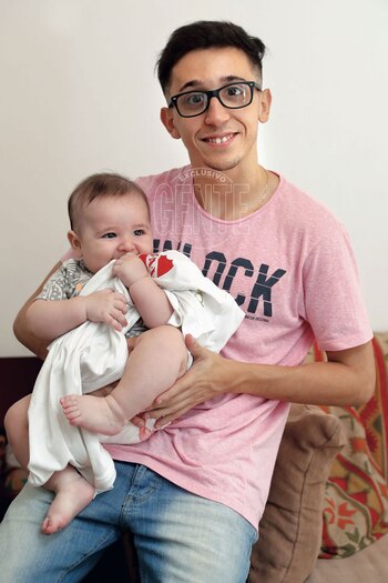 Rodrigo Noya junto a su