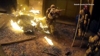 El momento del heroico rescate