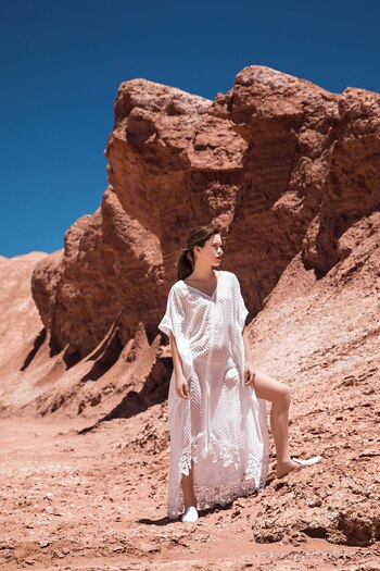 Túnica con ruedo de encaje