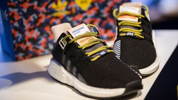 Las zapatillas-abono (AFP)