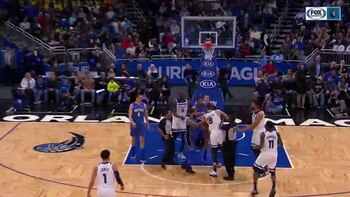 Los jugadores de ambos equipos